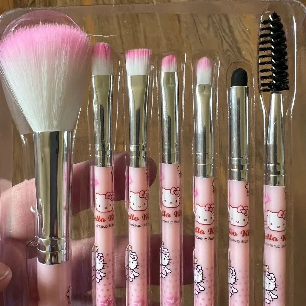 Sanrio Import Hello Kitty Makeup Brush Set
